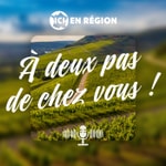 Logo of the podcast À deux pas de chez vous Podcast À deux pas de chez vous