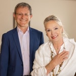 Logo of the podcast A journey at the piano with Elizabeth Sombart & Pierre Vallet Podcast A journey at the piano with Elizabeth Sombart & Pierre Vallet