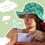 Logo of the podcast Clara in the clouds Podcast Clara in the clouds