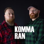 Logo of the podcast komma ran Podcast komma ran