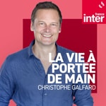 Logo of the podcast La Vie à portée de main Podcast La Vie à portée de main