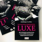 Logo of the podcast Le luxe en mode detox ? Podcast Le luxe en mode detox ?