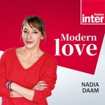 Logo of the podcast Modern love Podcast Modern love