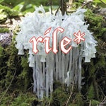 Logo of the podcast rile* books Podcast rile* books