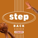 Logo of the podcast Step back, le podcast basket de L'Équipe Podcast Step back, le podcast basket de L'Équipe