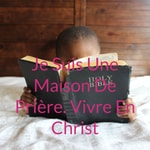 Logo of the podcast Vivre en Christ.
Podcast Vivre en Christ.